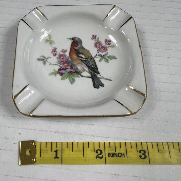 DRESDEN BIRD ASHTRAY Hand Painted With 14K Gold MINI Porcelain ASHTRAY Germany - Picture 2 of 6